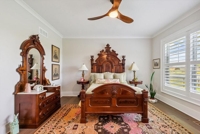 604 Cayman Way, Savoy, IL 61874