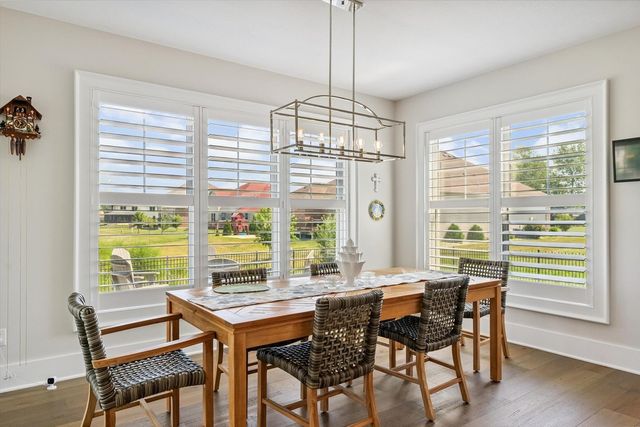 604 Cayman Way, Savoy, IL 61874