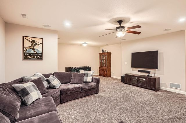 2244 Naples Avenue, Cologne, MN 55322