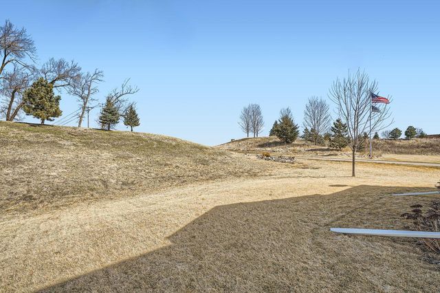 2244 Naples Avenue, Cologne, MN 55322