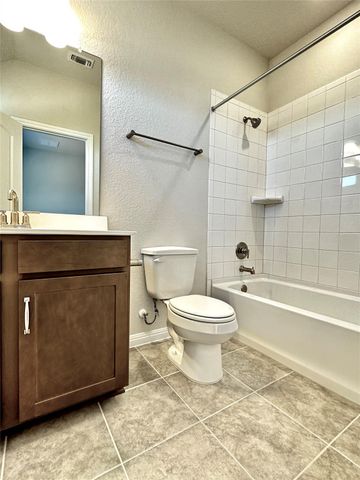 103 Rita Blanca BND, Bastrop, TX 78602