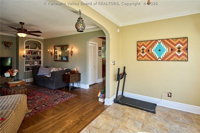 5410 Virginia Avenue Se, Charleston, WV 25304
