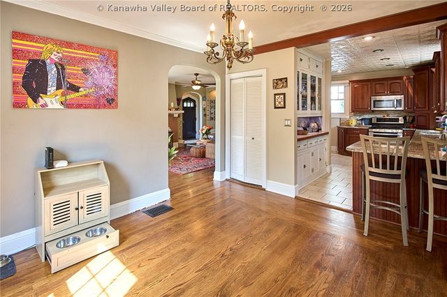 5410 Virginia Avenue Se, Charleston, WV 25304