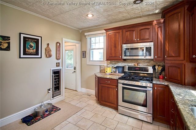 5410 Virginia Avenue Se, Charleston, WV 25304
