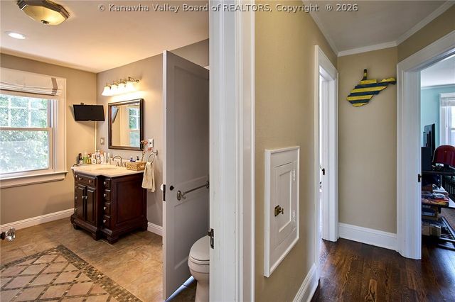 5410 Virginia Avenue Se, Charleston, WV 25304