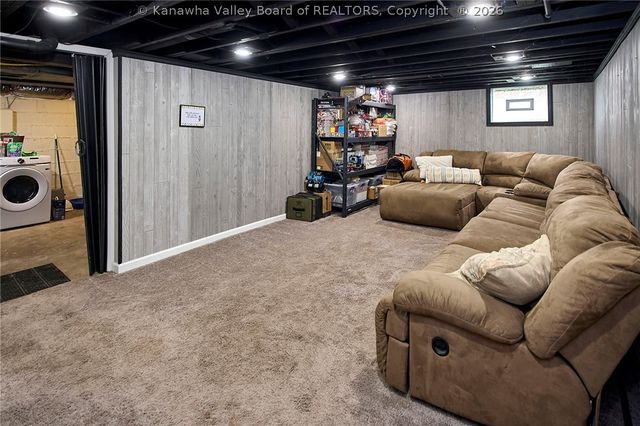 5410 Virginia Avenue Se, Charleston, WV 25304