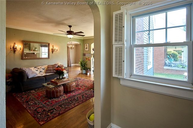 5410 Virginia Avenue Se, Charleston, WV 25304