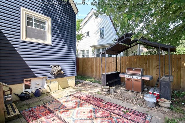 5410 Virginia Avenue Se, Charleston, WV 25304