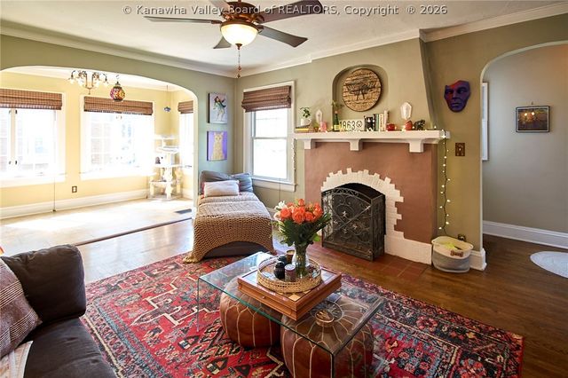 5410 Virginia Avenue Se, Charleston, WV 25304