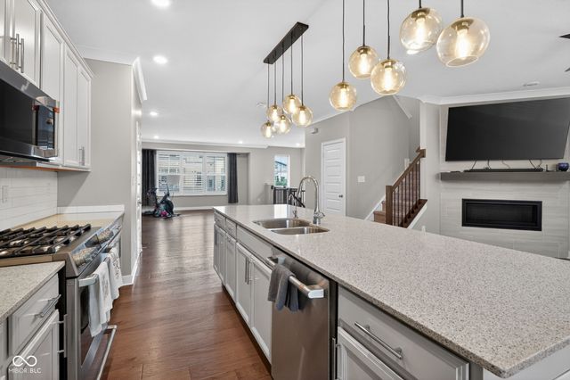 8232 Bostic Drive, Fishers, IN 46038