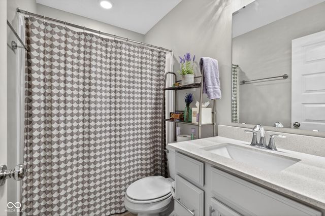8232 Bostic Drive, Fishers, IN 46038