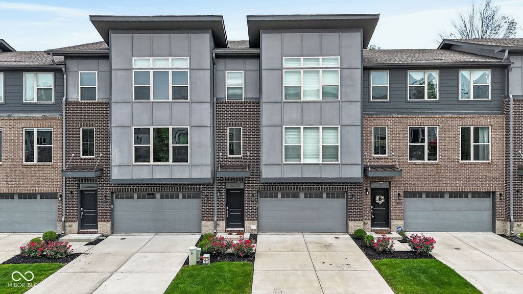 8232 Bostic Drive, Fishers, IN 46038