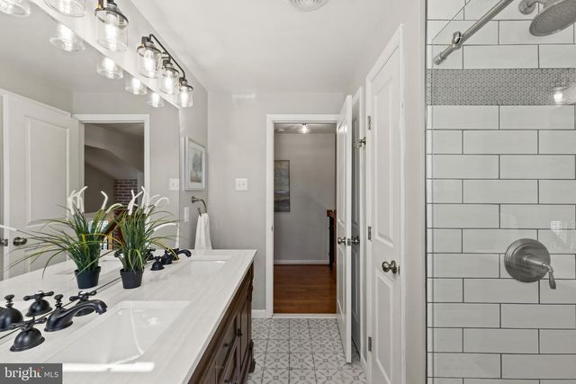 101 AVONDALE CIR, Severna Park, MD 21146