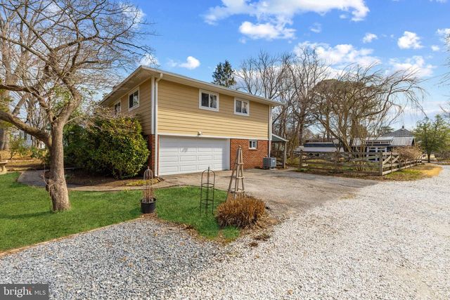 101 AVONDALE CIR, Severna Park, MD 21146