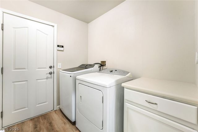 6711 Longmeadow Drive, Pahrump, NV 89061