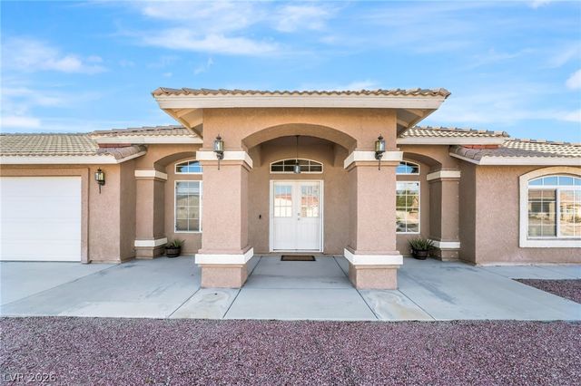 6711 Longmeadow Drive, Pahrump, NV 89061