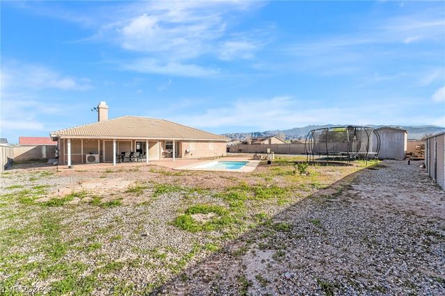 6711 Longmeadow Drive, Pahrump, NV 89061