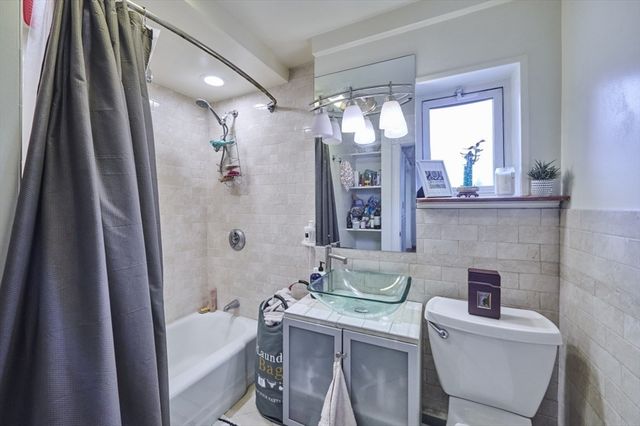 6 Bedford Street 2F, Somerville, MA 02143