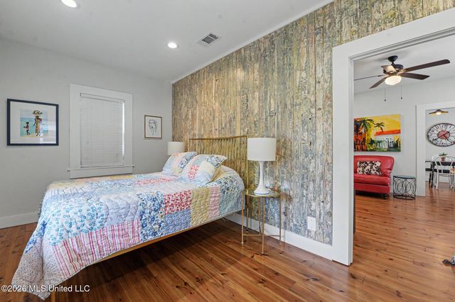 1309 Bowen Avenue, Ocean Springs, MS 39564