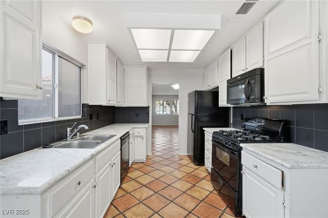 1839 Vaccaro Place, Henderson, NV 89074