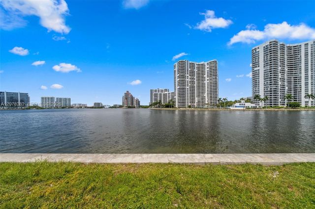 18970 N Bay Road, Sunny Isles Beach, FL 33160