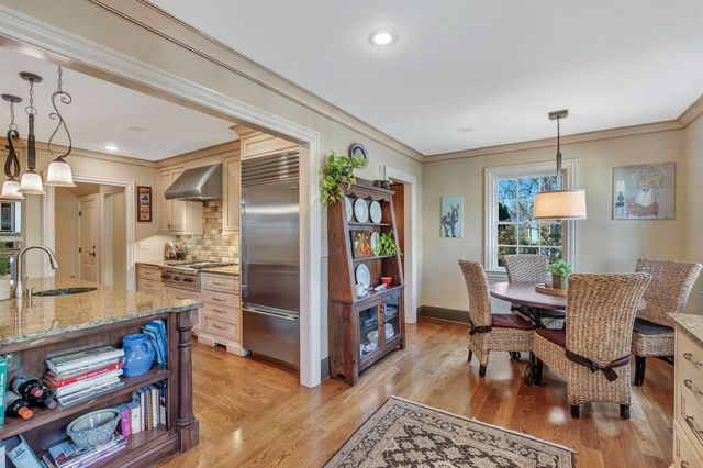 3614 Meadow Dr, Nashville, TN 37215