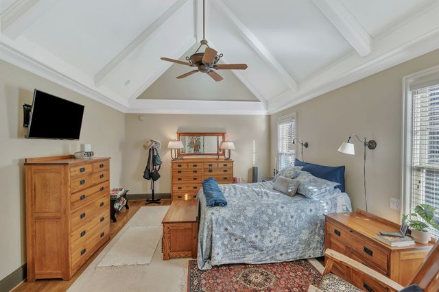 3614 Meadow Dr, Nashville, TN 37215