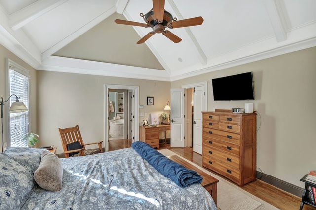 3614 Meadow Dr, Nashville, TN 37215