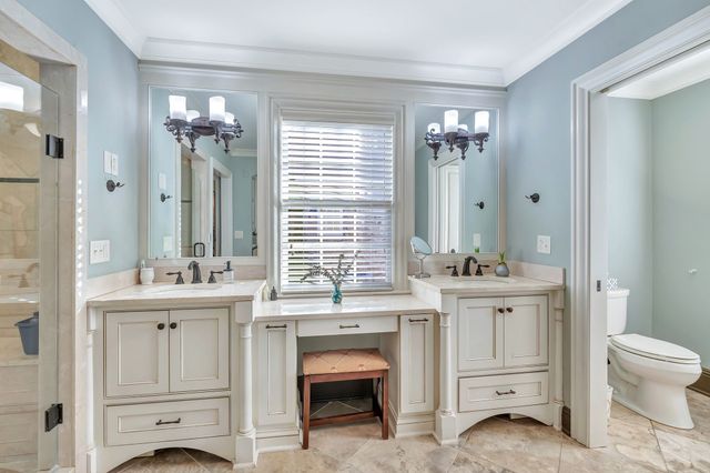 3614 Meadow Dr, Nashville, TN 37215