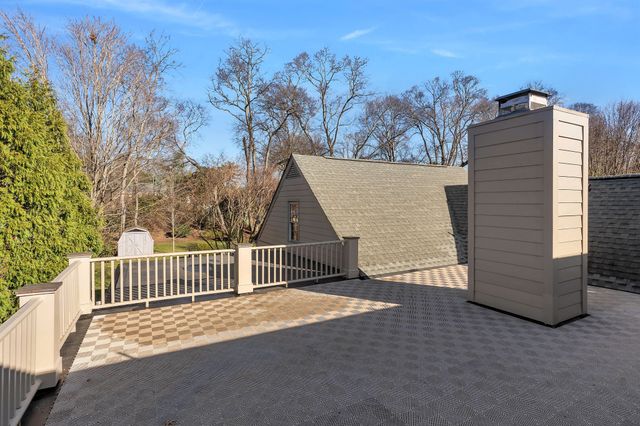 3614 Meadow Dr, Nashville, TN 37215