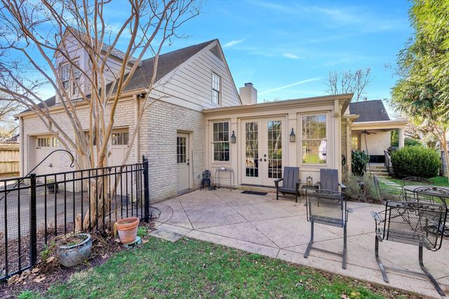 3614 Meadow Dr, Nashville, TN 37215