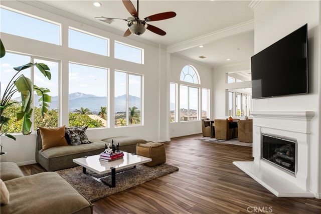 302 Via Blanca, San Dimas, CA 91773