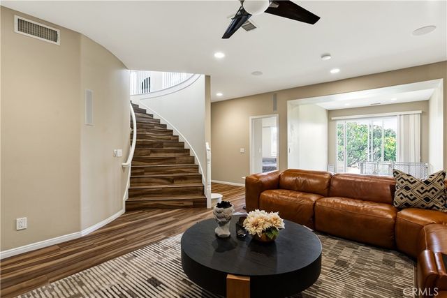 302 Via Blanca, San Dimas, CA 91773