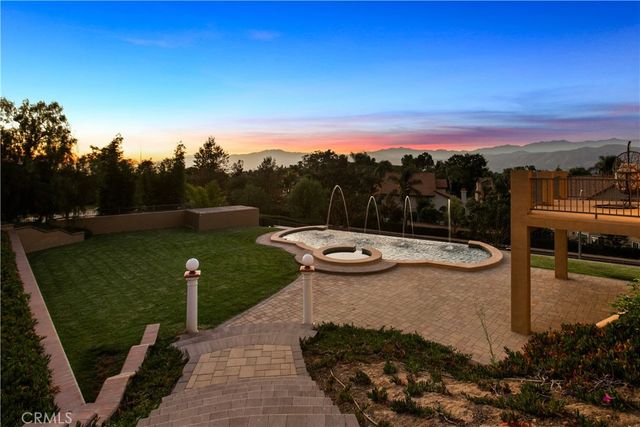 302 Via Blanca, San Dimas, CA 91773