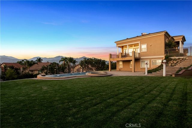 302 Via Blanca, San Dimas, CA 91773