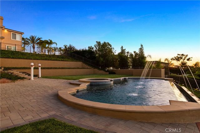 302 Via Blanca, San Dimas, CA 91773