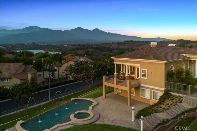 302 Via Blanca, San Dimas, CA 91773