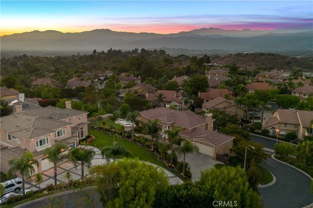 302 Via Blanca, San Dimas, CA 91773