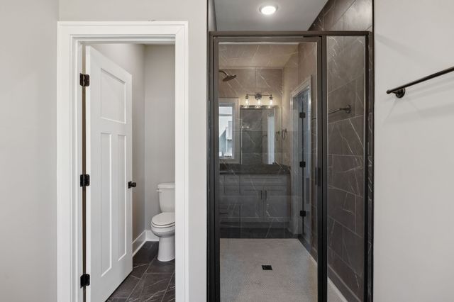 2111 Chadwell Retreat Dr, Madison, TN 37115