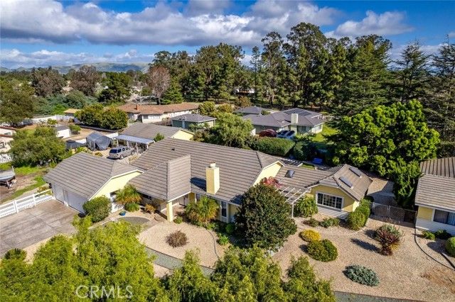 340 N Las Flores Drive, Nipomo, CA 93444