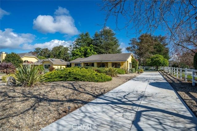 340 N Las Flores Drive, Nipomo, CA 93444