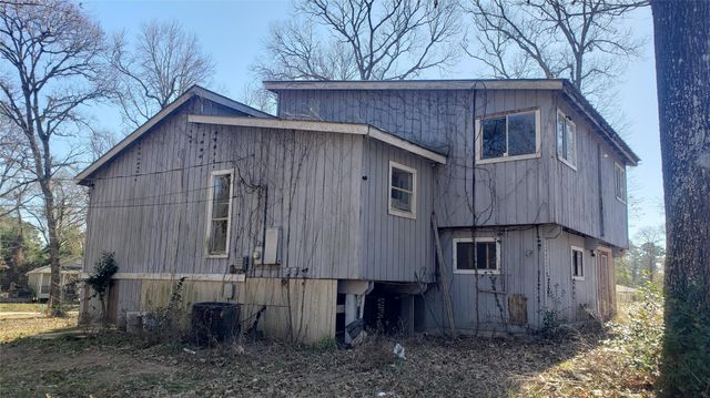 620 Faulkner Avenue, Coldspring, TX 77331