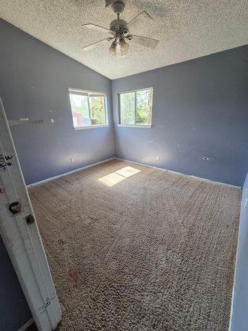 620 Faulkner Avenue, Coldspring, TX 77331