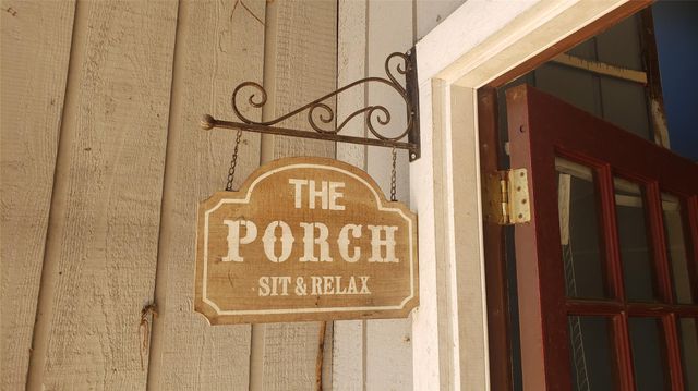 620 Faulkner Avenue, Coldspring, TX 77331