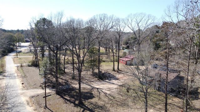 620 Faulkner Avenue, Coldspring, TX 77331