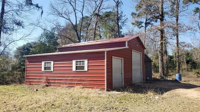 620 Faulkner Avenue, Coldspring, TX 77331