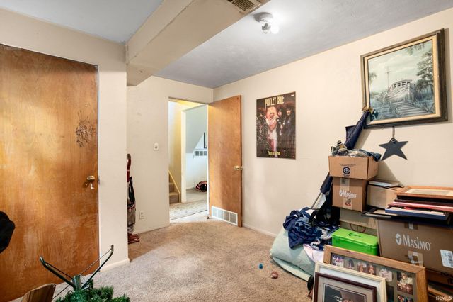 1734 HASS Drive, South Bend, IN 46635