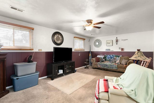 1734 HASS Drive, South Bend, IN 46635