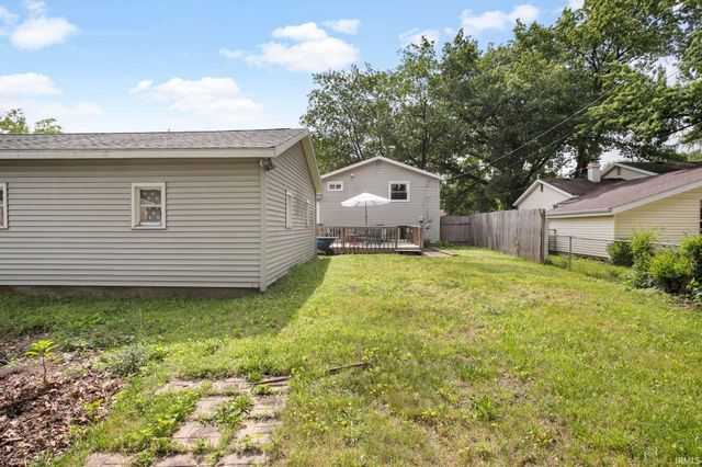 1734 HASS Drive, South Bend, IN 46635
