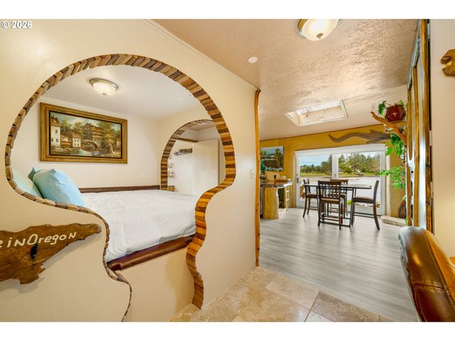 2674 HIGHWAY 101, Seaside, OR 97138